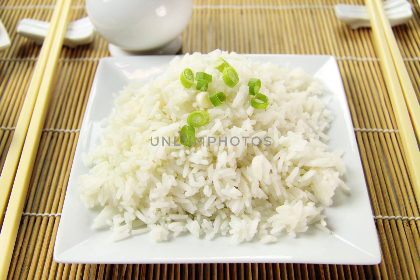 Boiled Rice And Shallots by jabiru