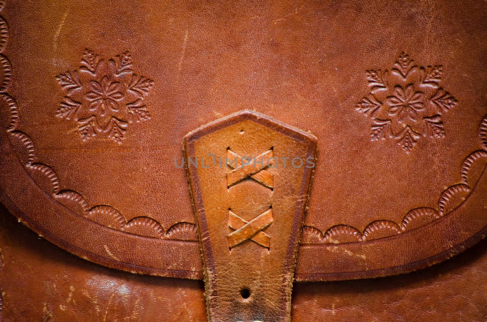 vintage leather bag by sarkao