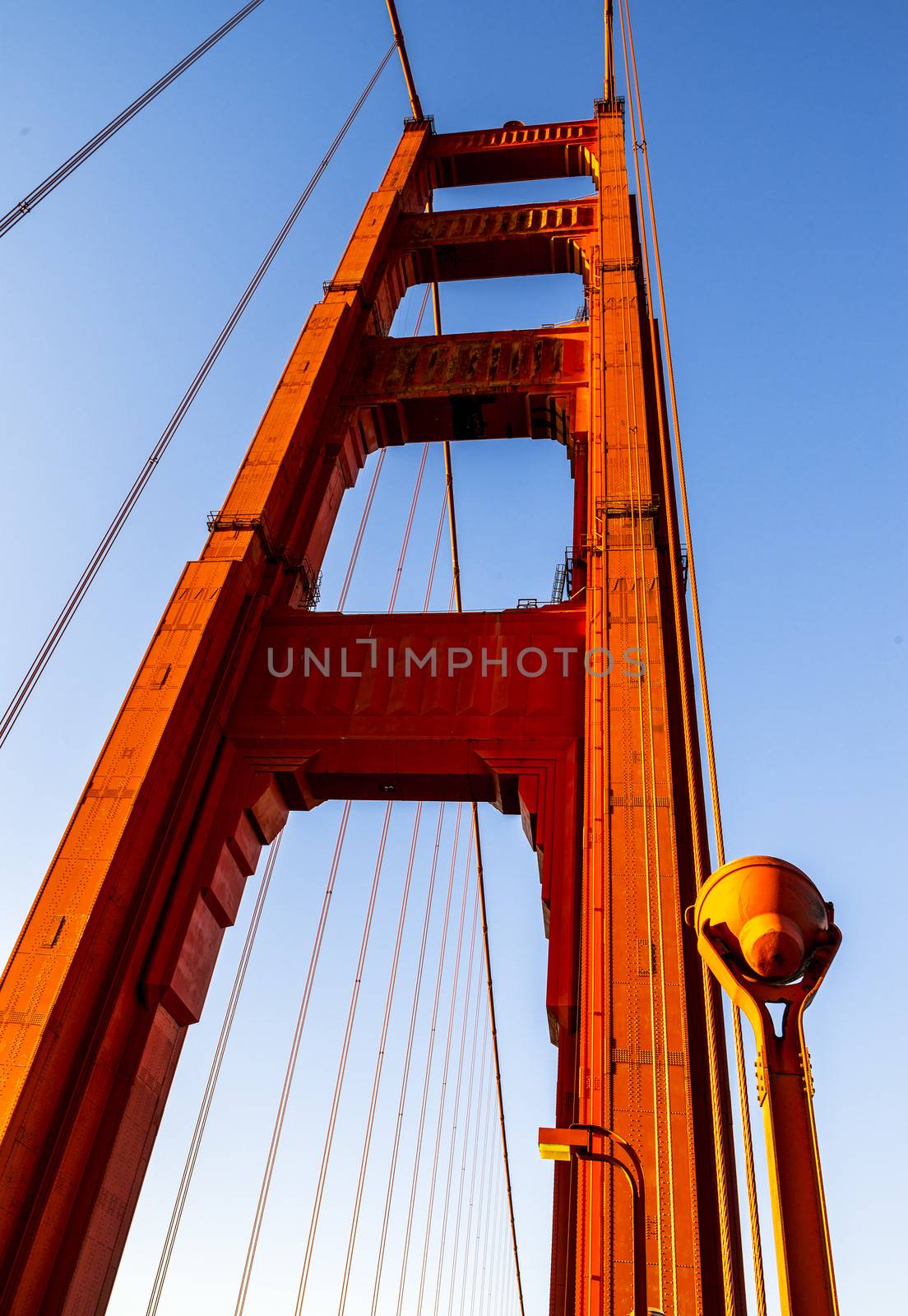 Golden Gate Bridge, San Francisco  by ventdusud