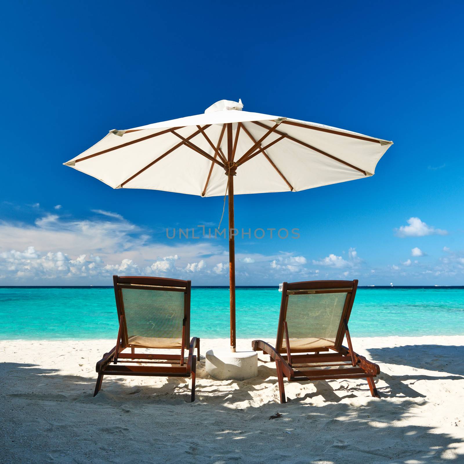 Beautiful beach at Maldives, South Male Atoll