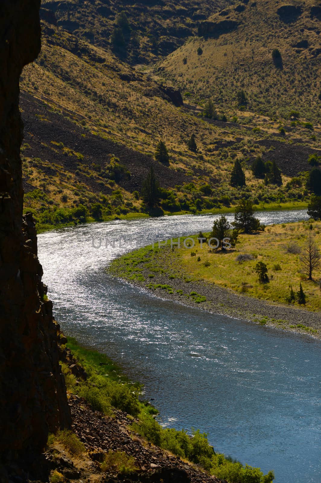 Landscape river background with mountains, river, trees in a beautiful natural setting in Oregon