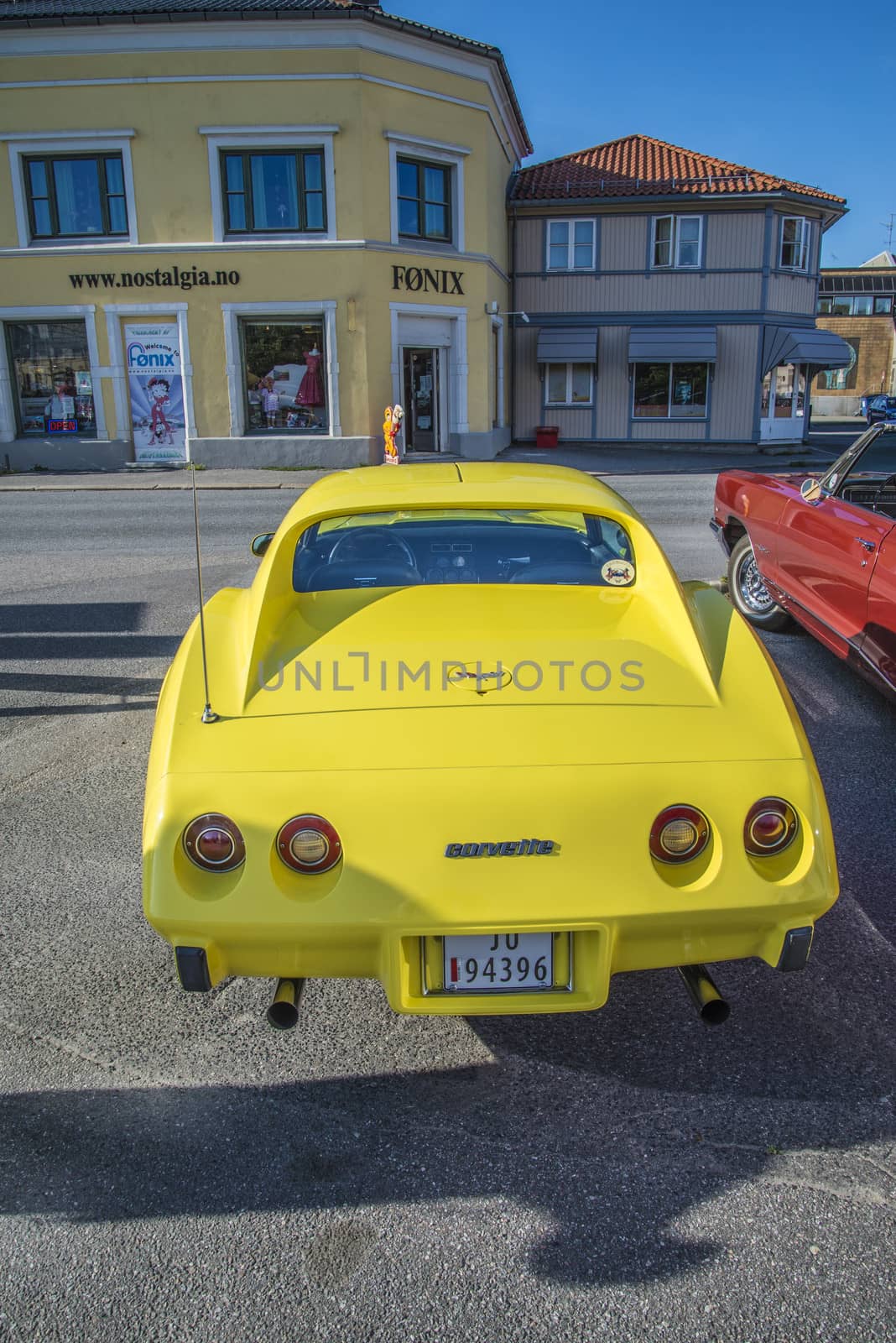 amcar, yellow chevrolet corvette by steirus