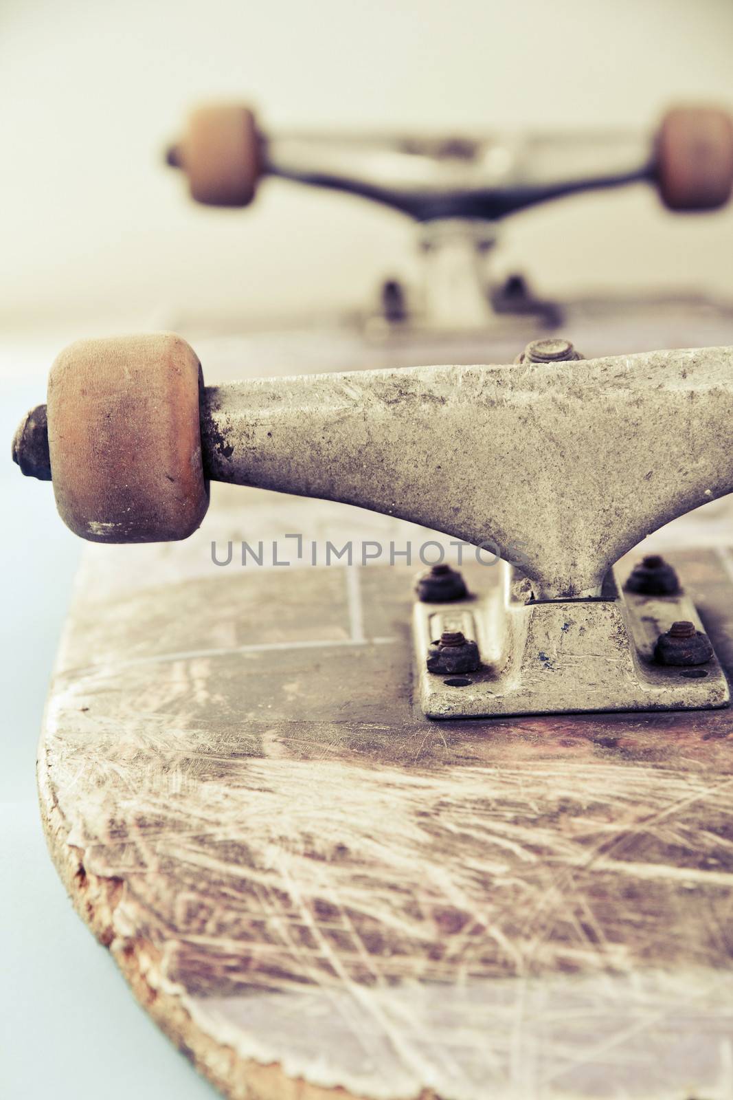 close up image of skateboard by ponsulak