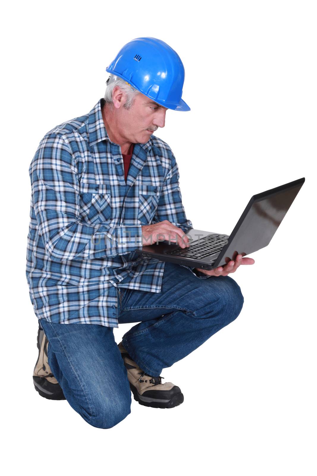 Construction foreman embracing technology