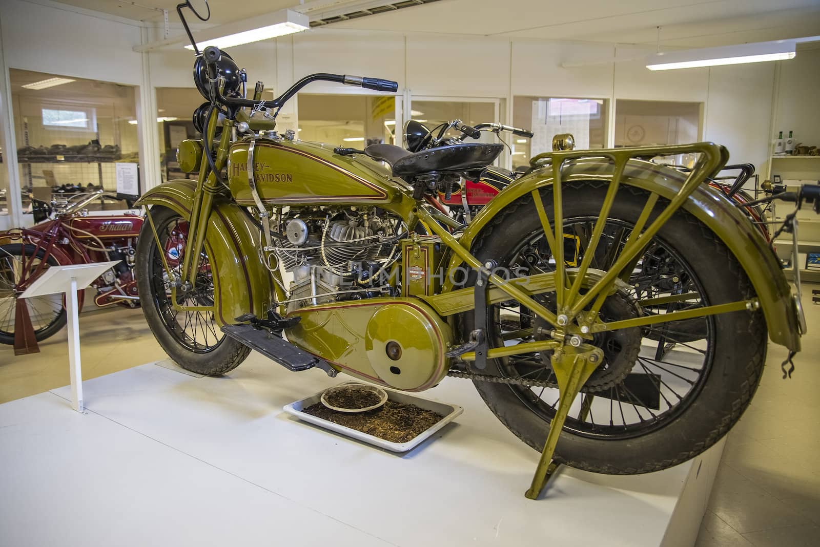 Engine: 1000cc, 2-cyl, V-engine, 16 hp. All the pictures are shot on Ed's motorcycle and Motor Museum in Ed, Sweden. Interesting museum, which is worth a visit.