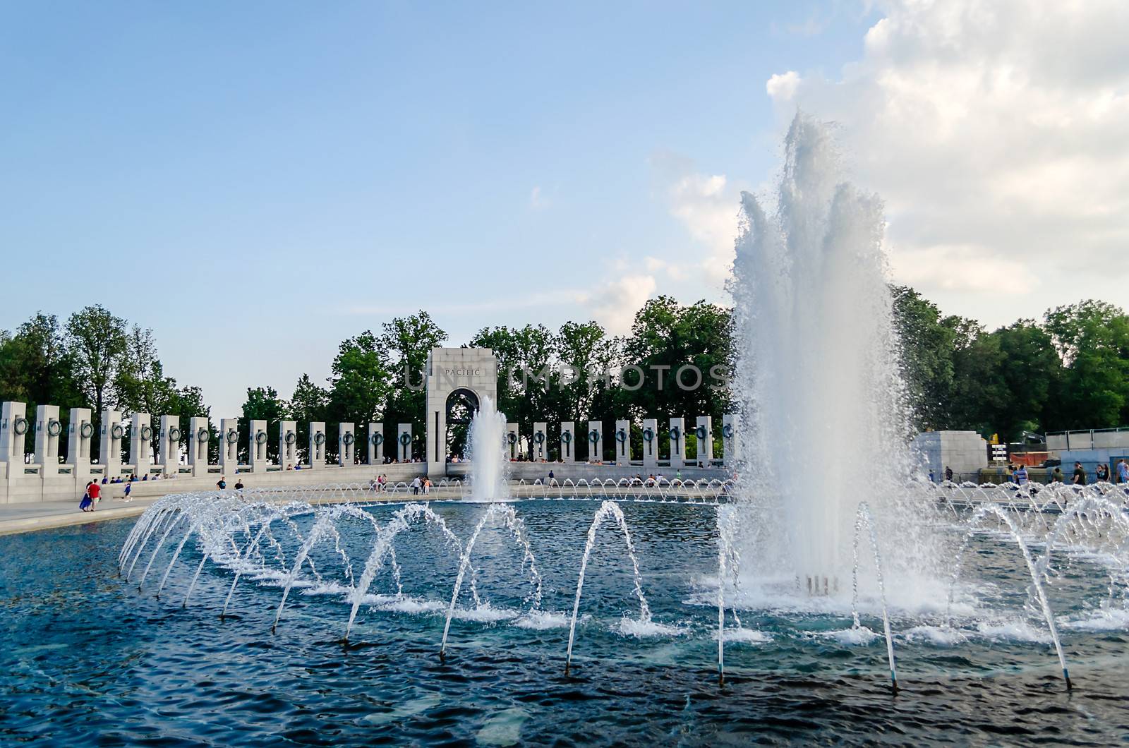World War II Memorial in Washington DC by marcorubino