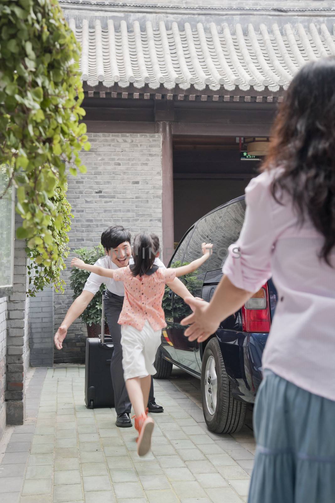 Daughter Running to Hug Her Father by XiXinXing
