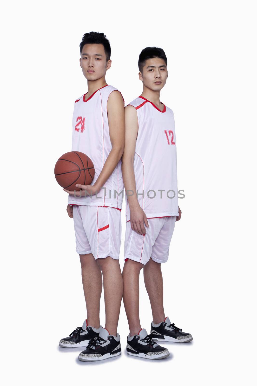 Two Basketball Players Back to Back by XiXinXing