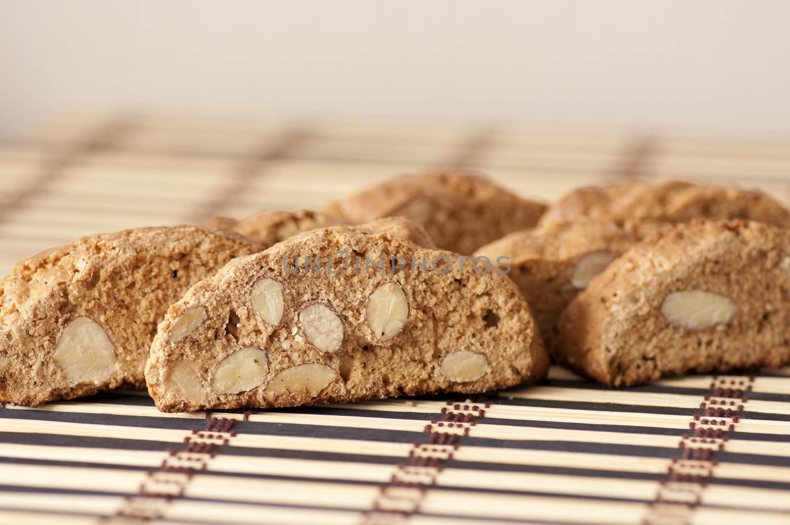 Delicious cantuccini cookies by dred