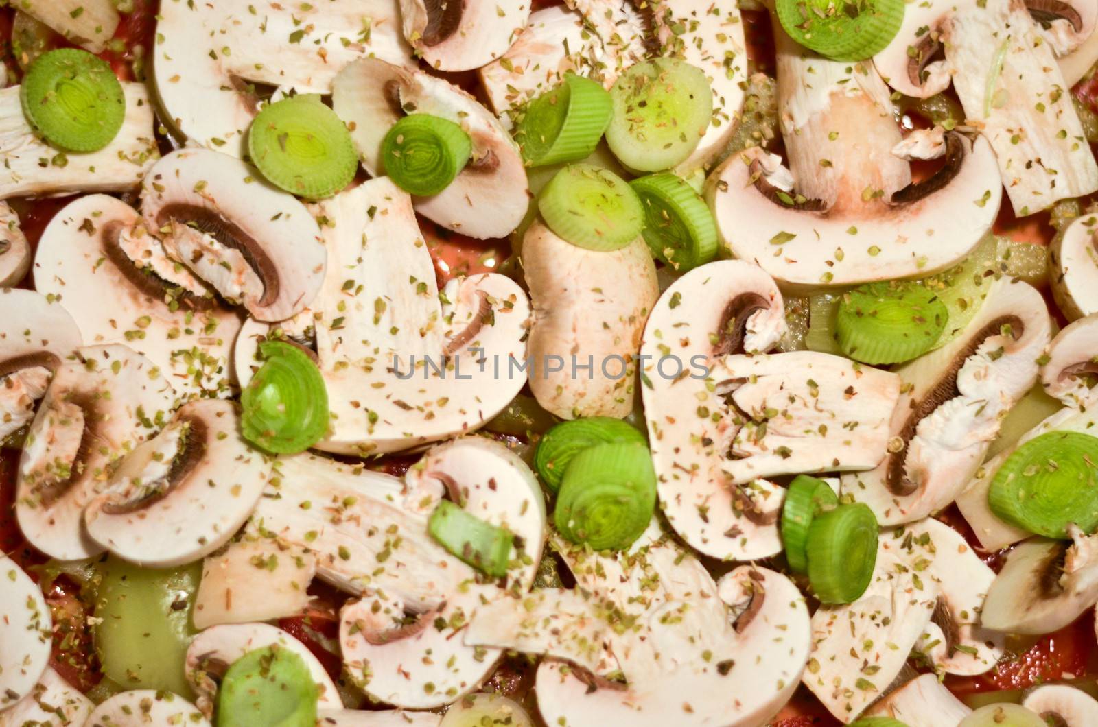 Mushrooms and leek on italian pizza by MalyDesigner