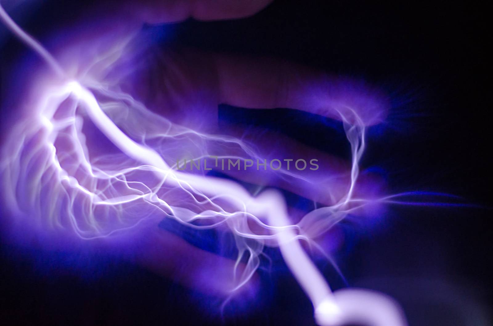 Electric Hand by jkraft5