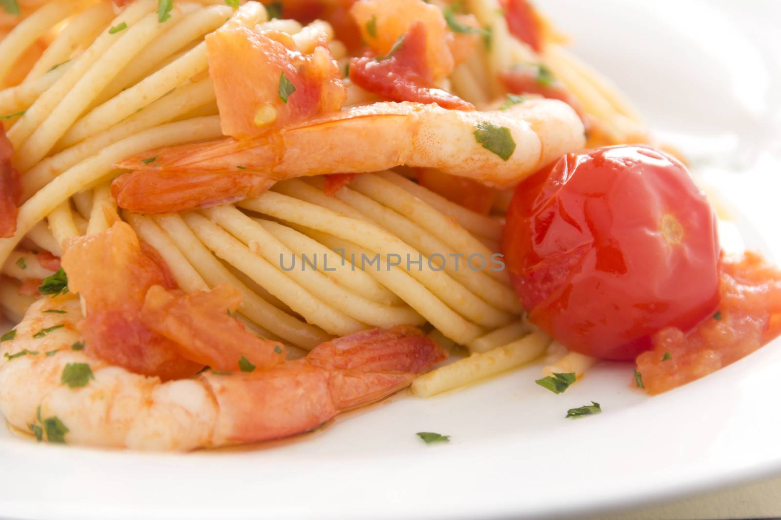 Tomato And Shrimp Pasta by jabiru