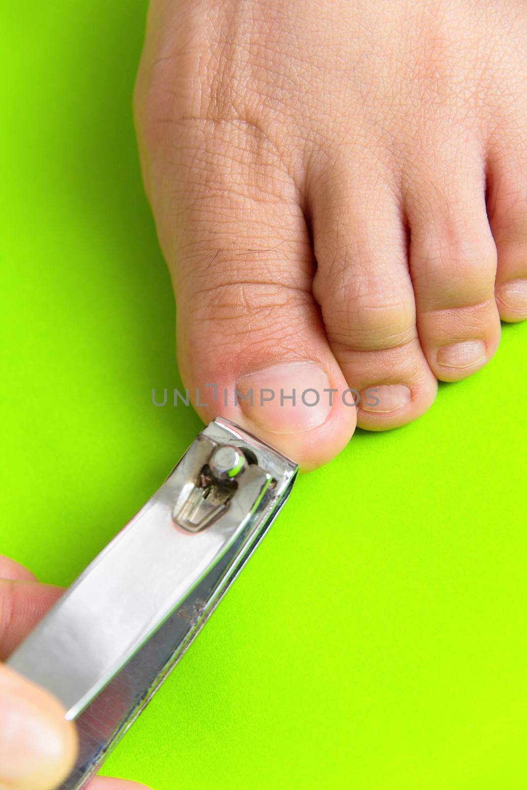 Cutting your toenails