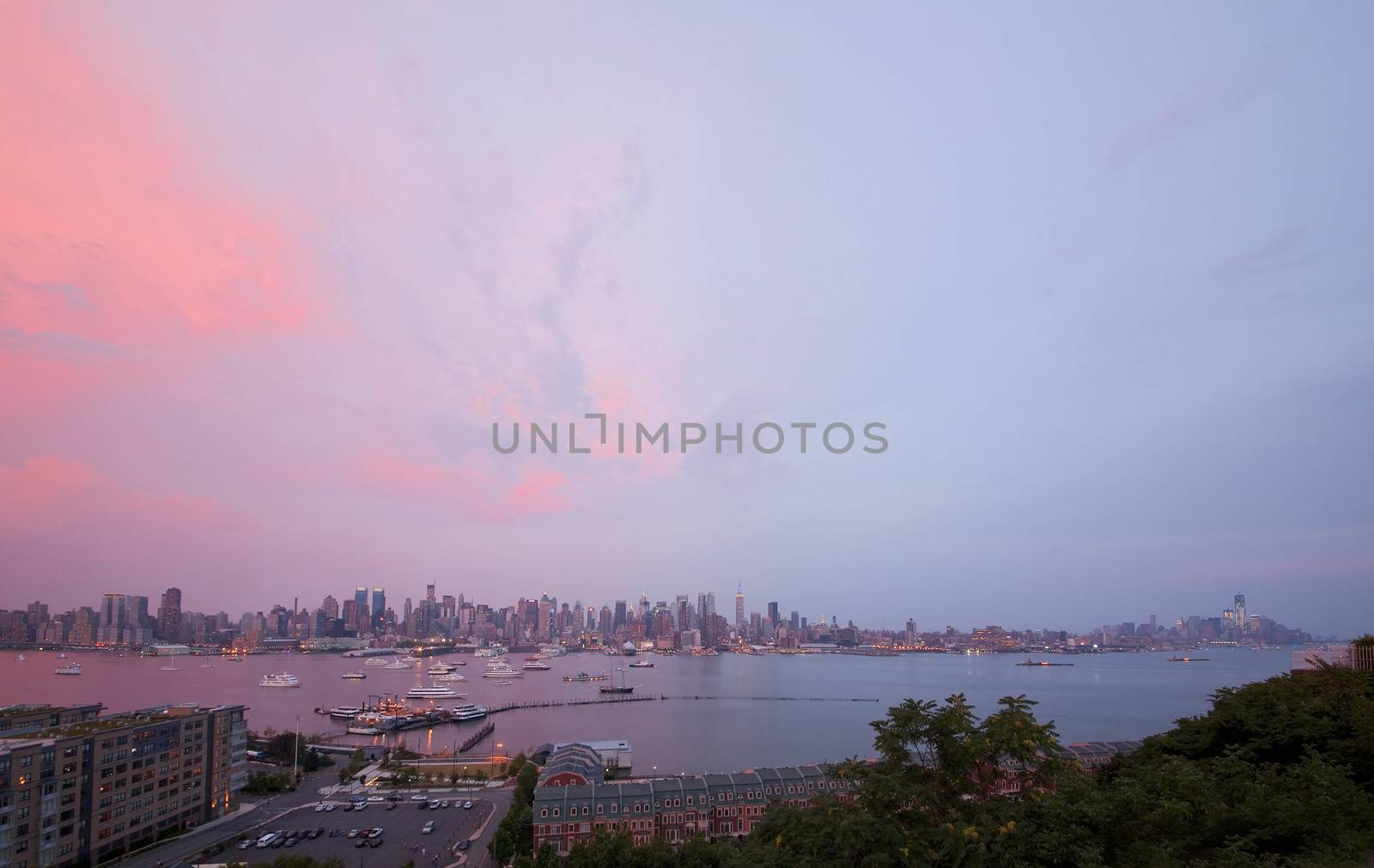 The panoramic view of the complete Manhattan Island at sunset from New Jersey side