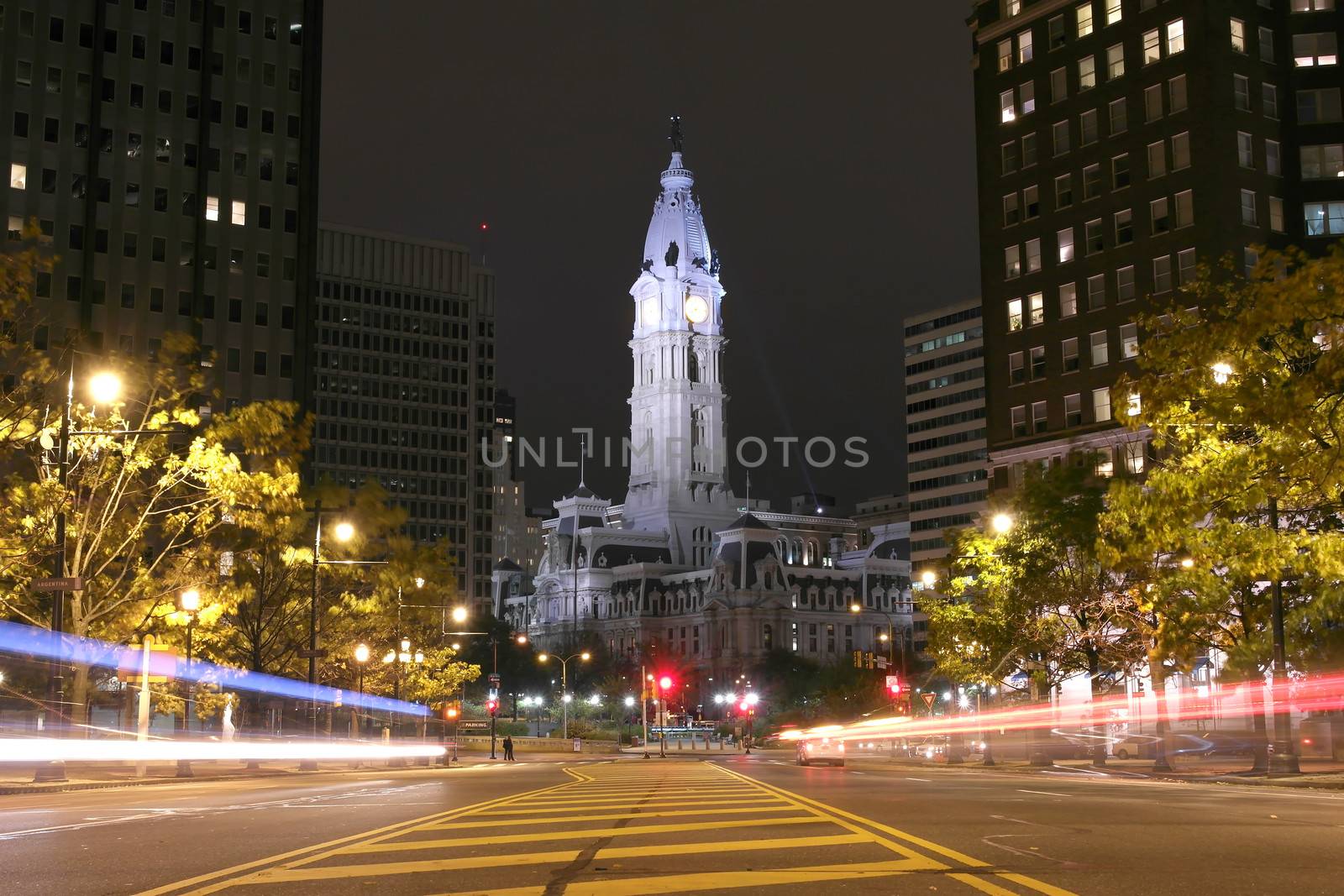 Philadelphia City Hall building at night