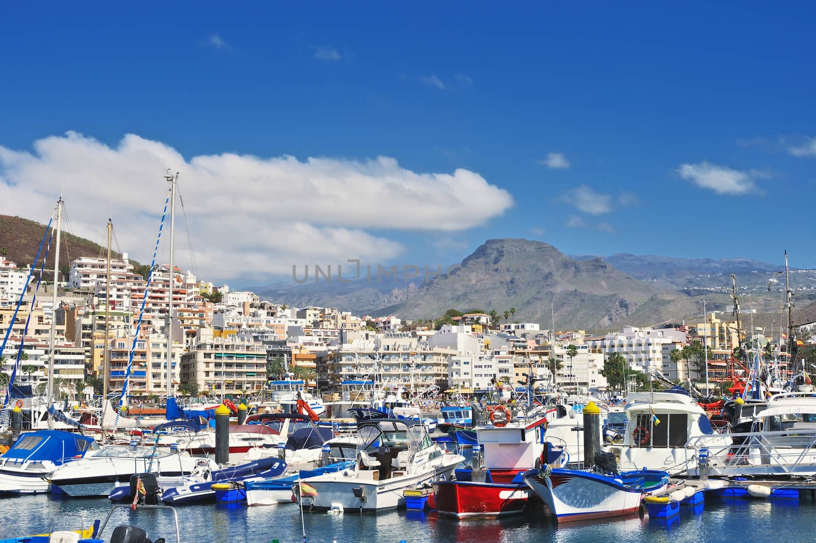 Harbor in Los Cristianos by styf22