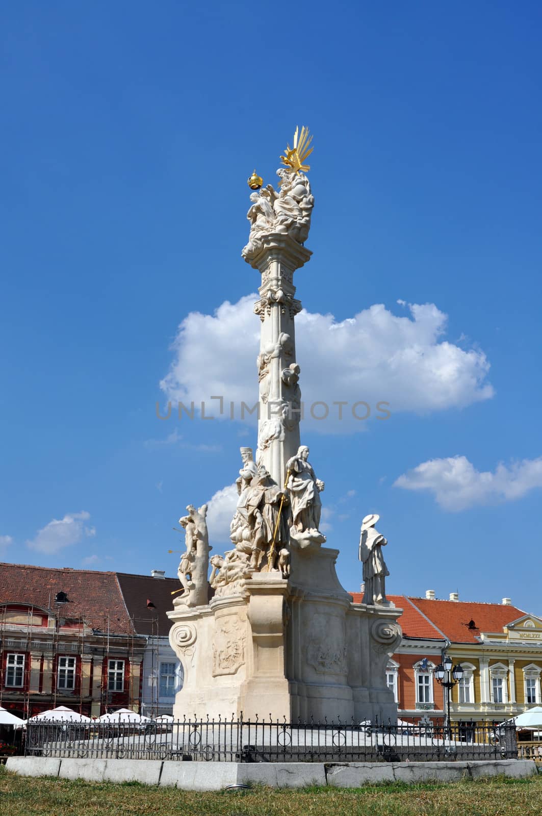 timisoara romania union sqare statue piata unirii