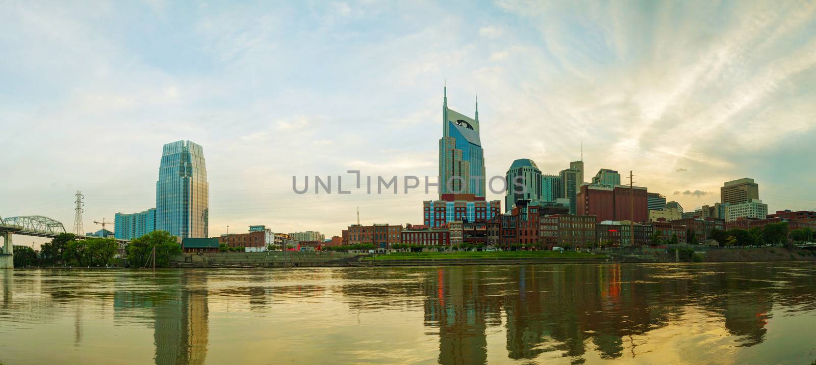 Downtown Nashville early in the evening