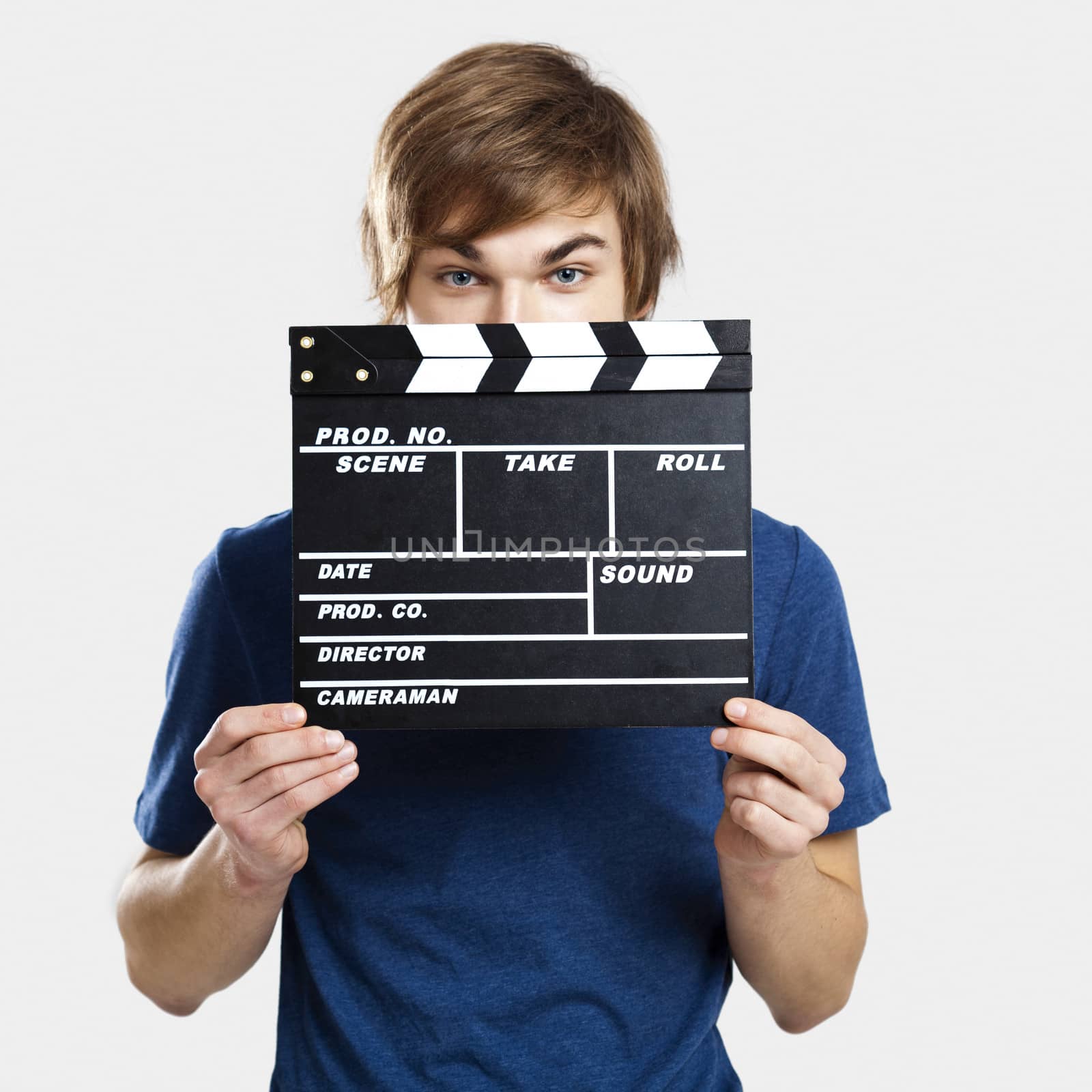 Showing a clapboard by Iko