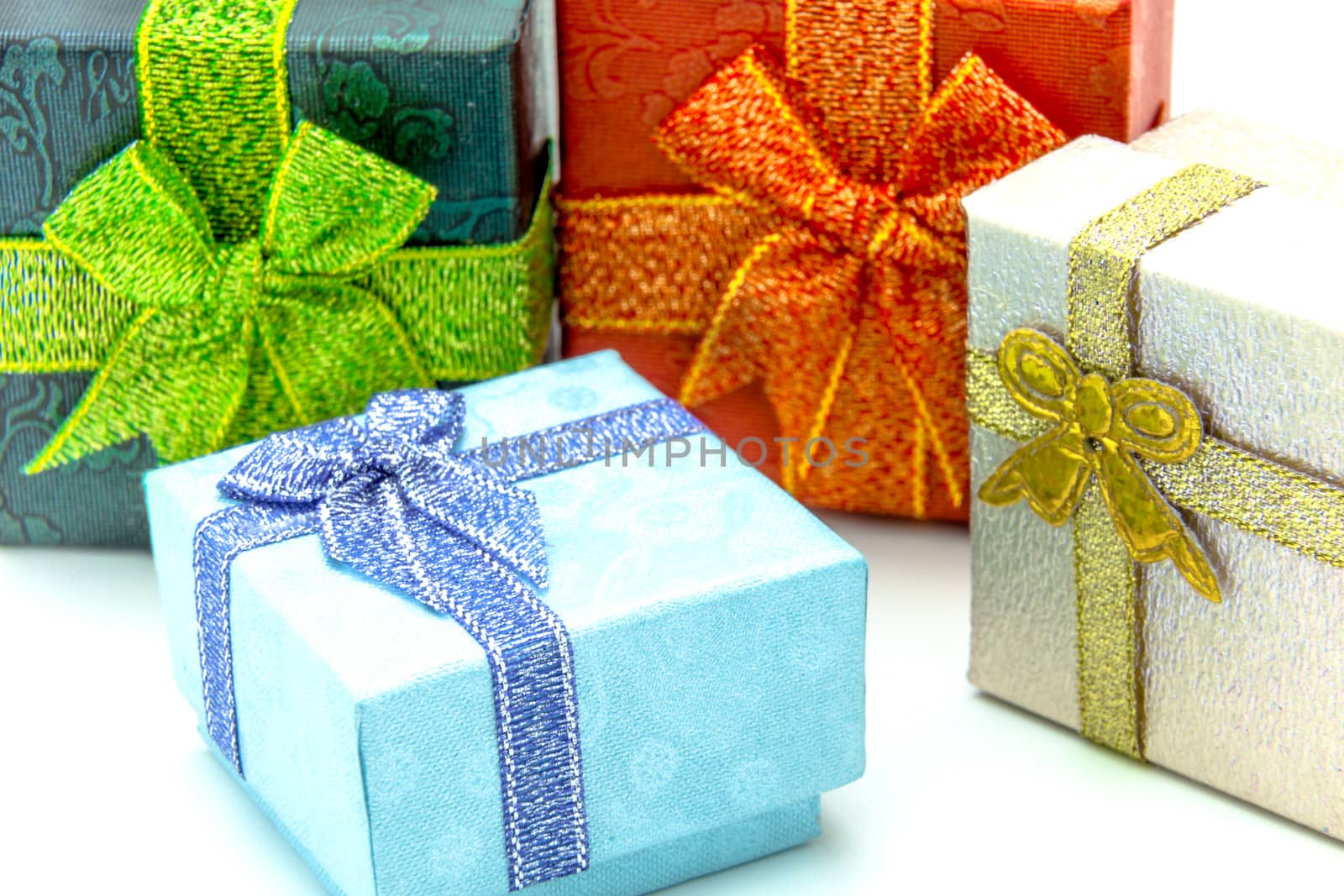 Lots of gift boxs of different colors