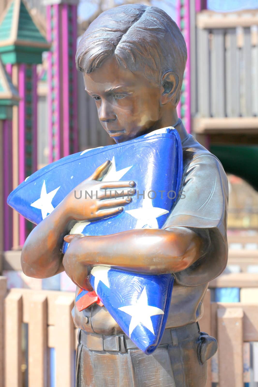 Boy scout statue. by oscarcwilliams