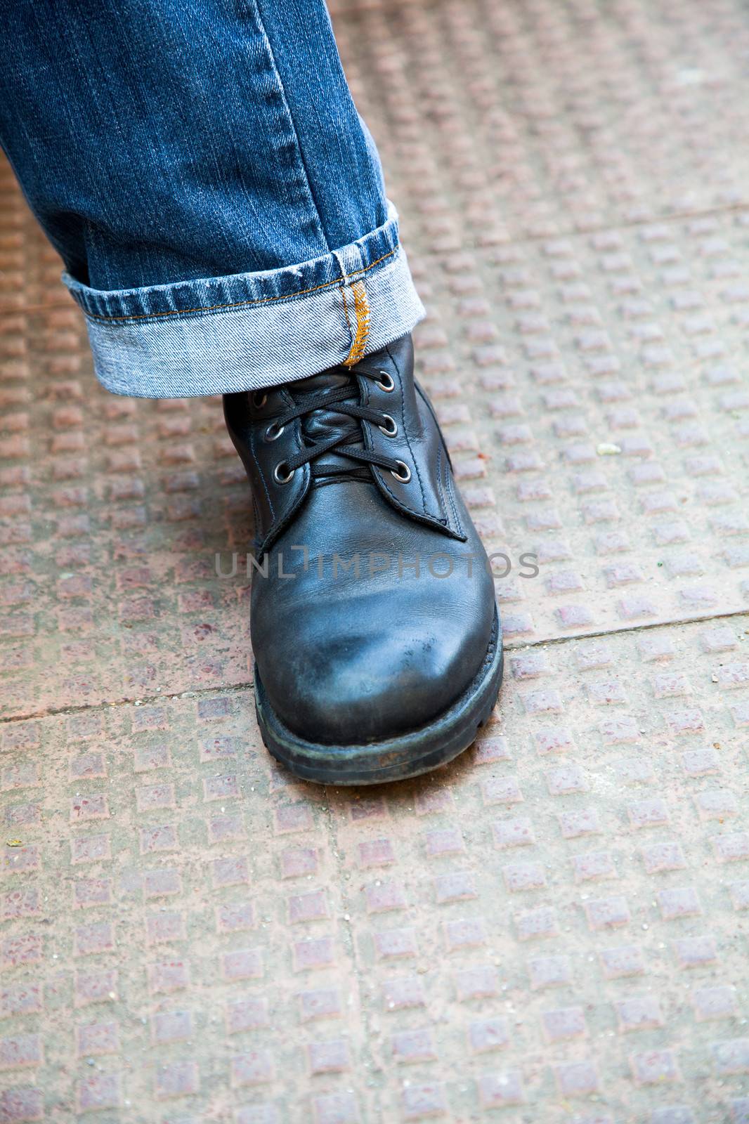 Angled laced up leather boot denim jeans by arfabita