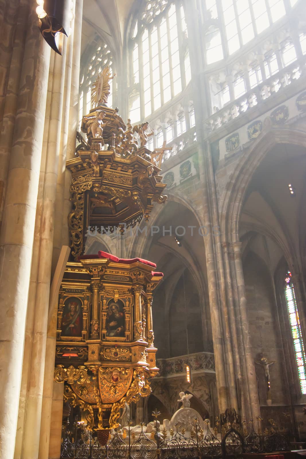 altar in cathedral by Mibuch