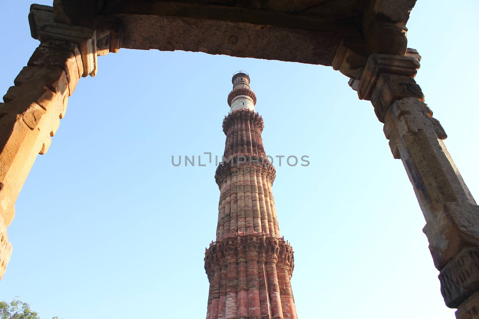 qutub minar with pillar frames