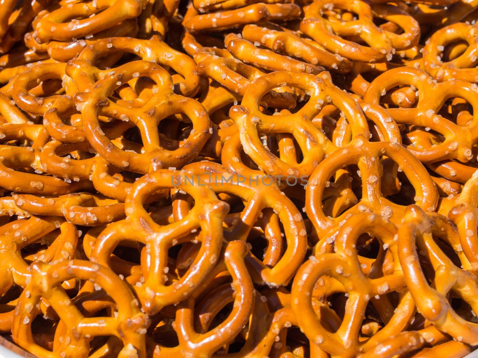 Mini pretzels by melastmohican