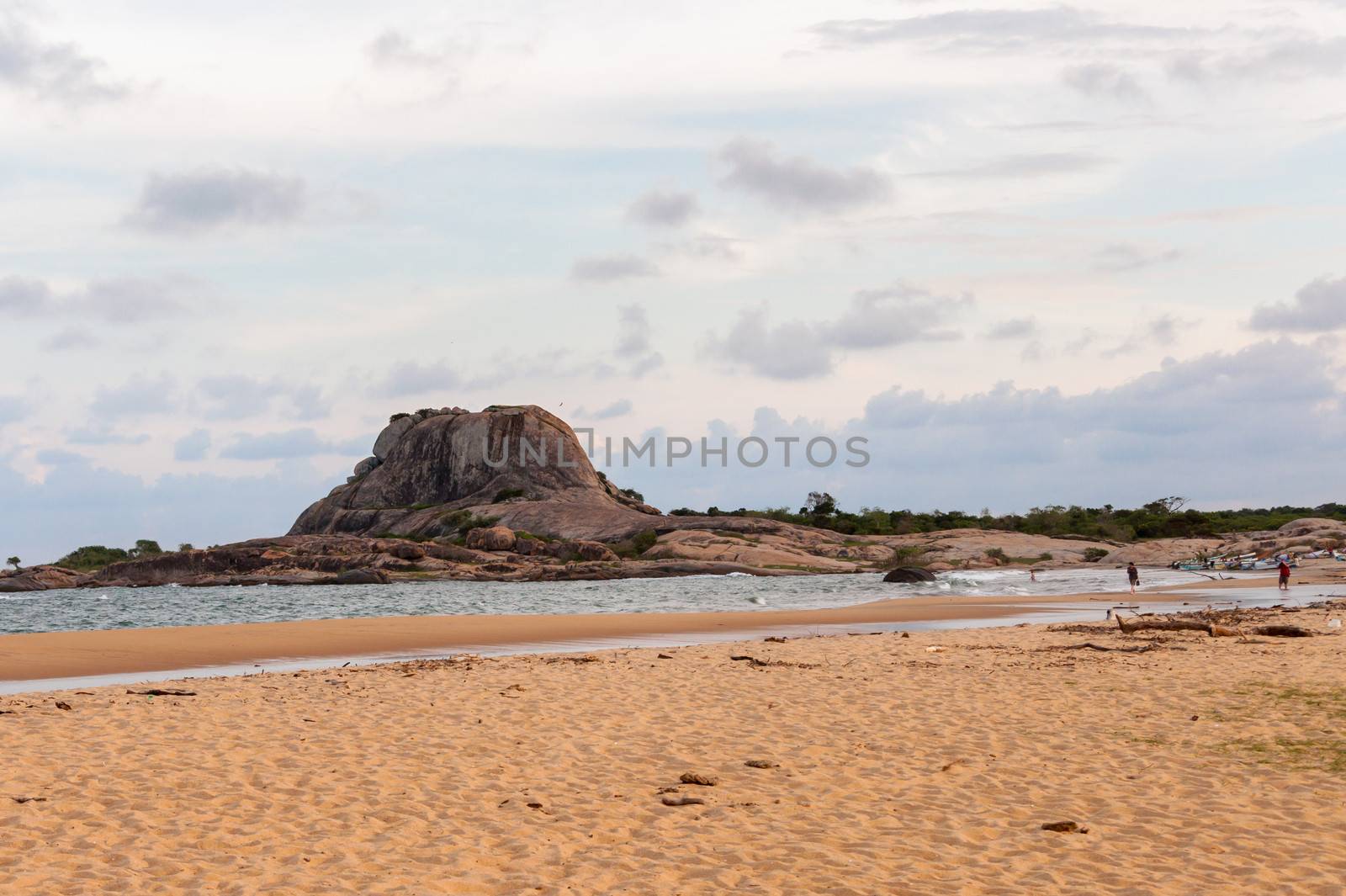 Eastern coast of Sri Lanka by mkos83