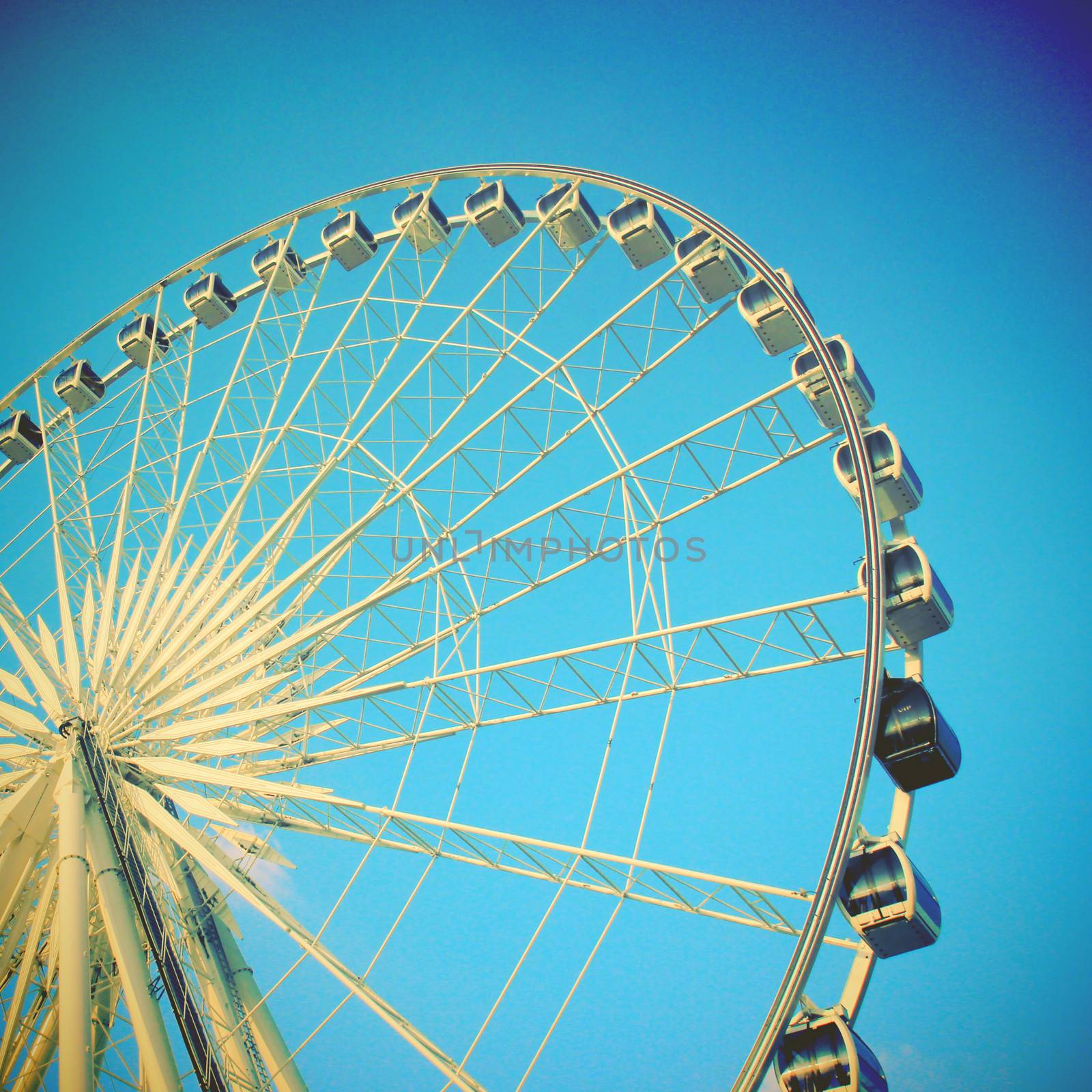 Ferris wheel with filter effect