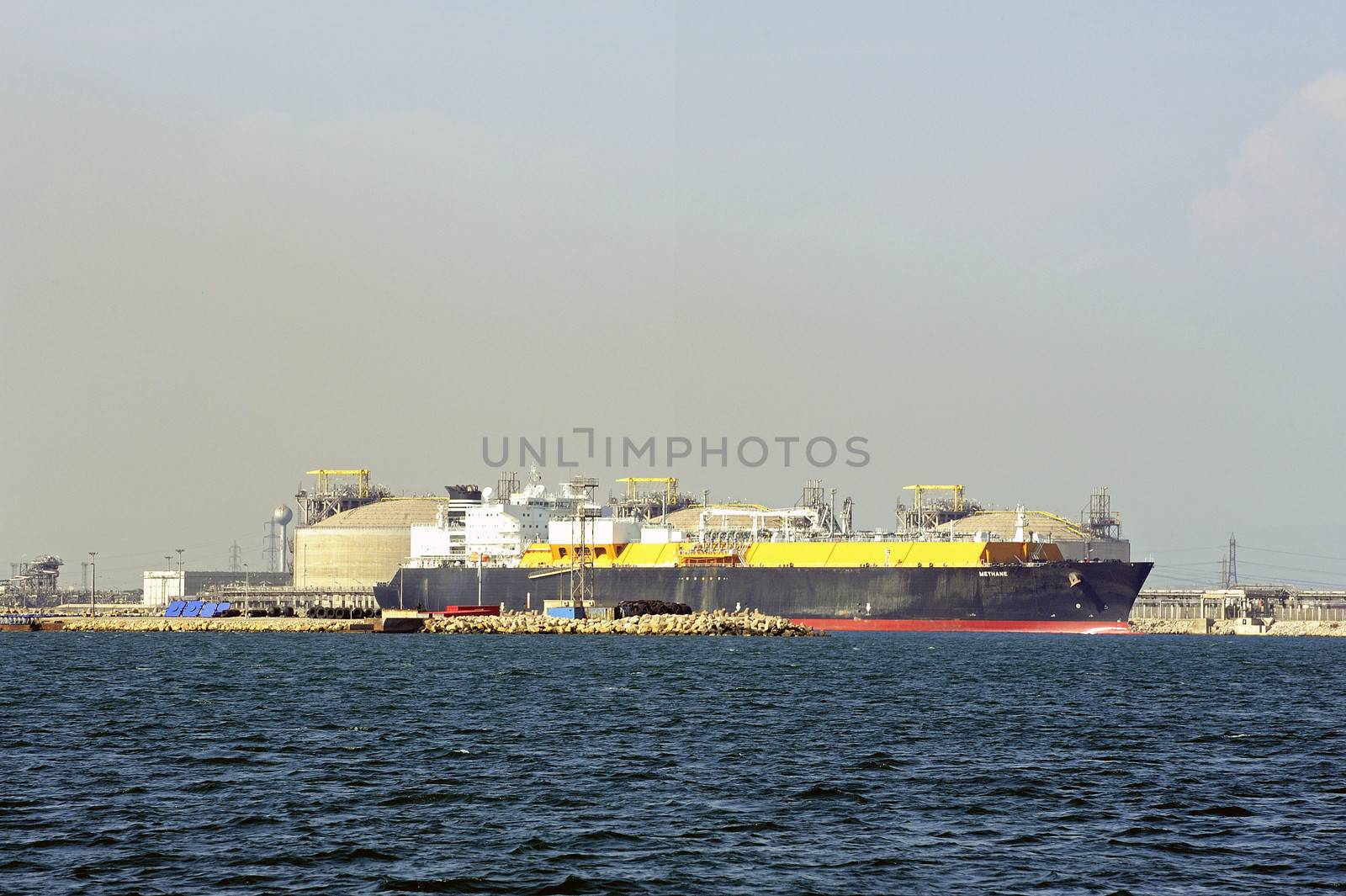 quay methane tanker to discharge its cargo in France with the wearing of Fos-sur-Mer beside Marseille