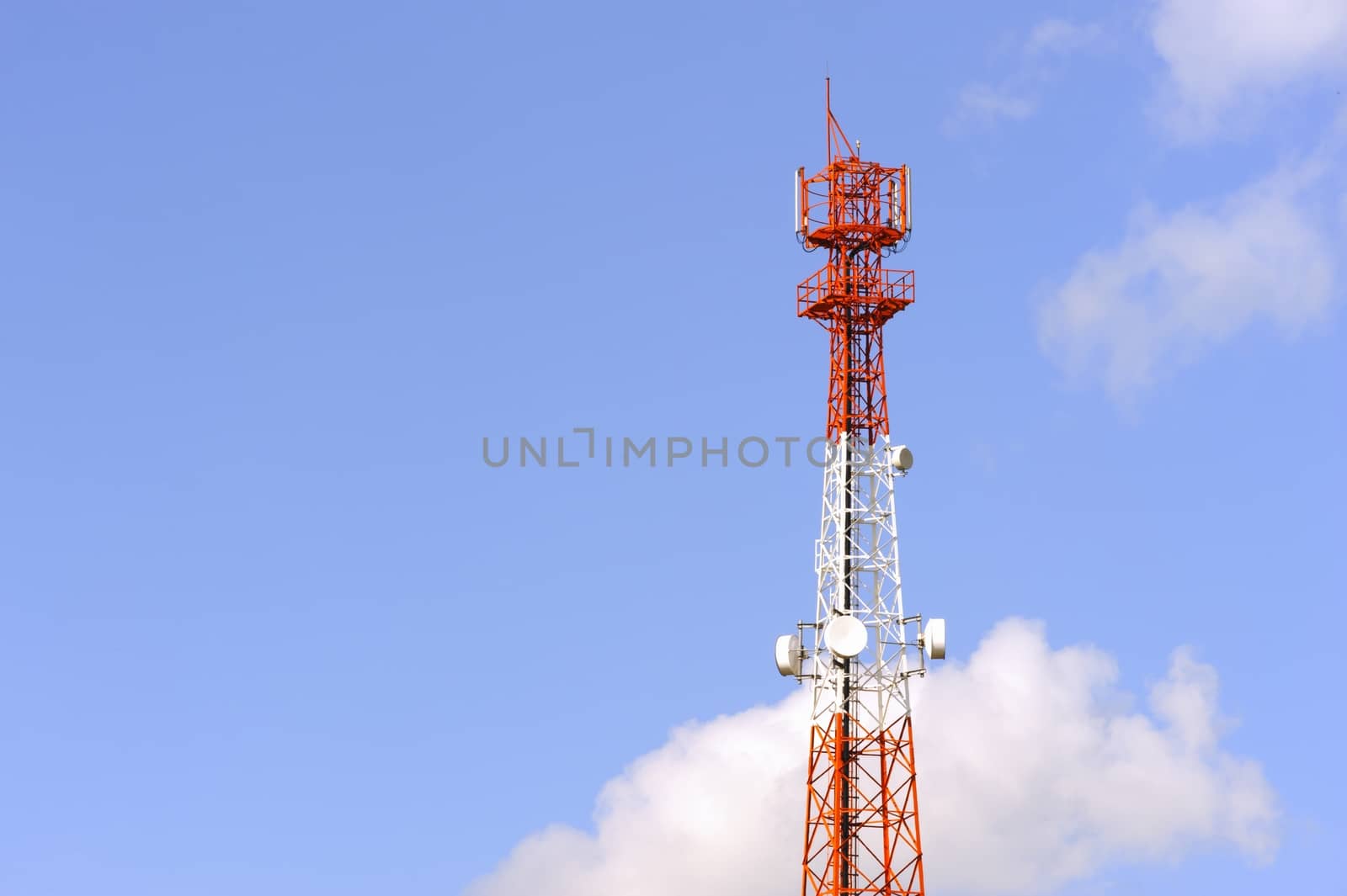 Antenna tower of communication in sunny day. by ngungfoto