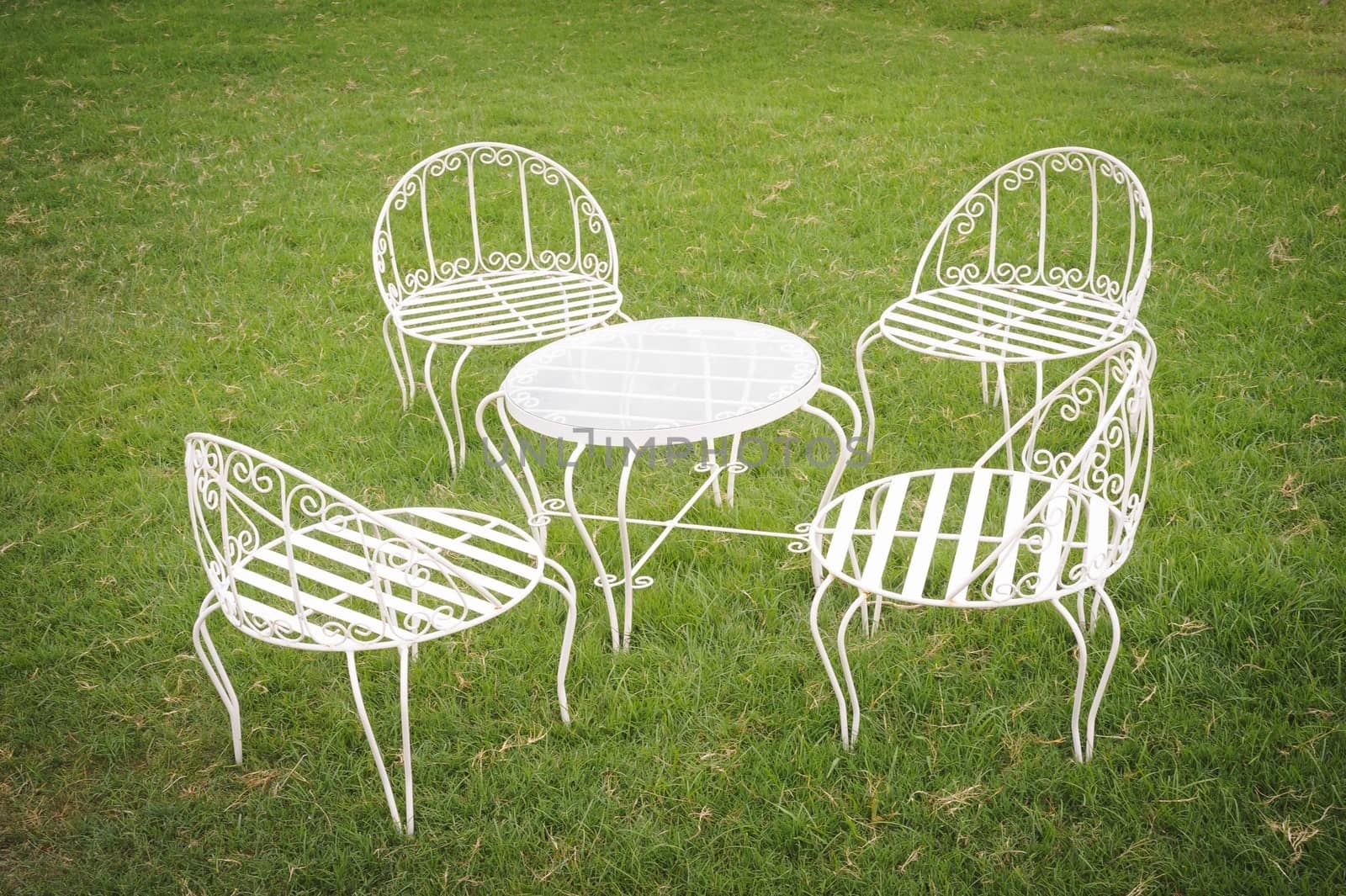 Garden table and chairs  by ngungfoto