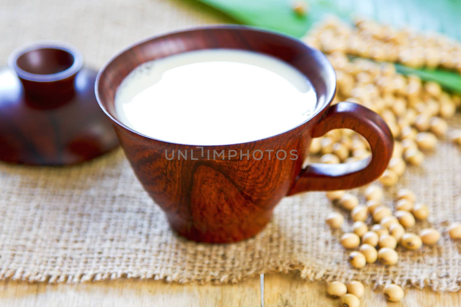 Soy milk (Soya milk) by fresh soy beans