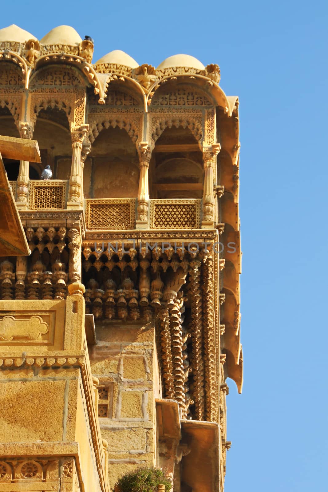 The façade of a stately home in Jaipur, Rajastan in India. These homes were built and lived in by wealthy traders and courtiers of the Rajput maharajas
