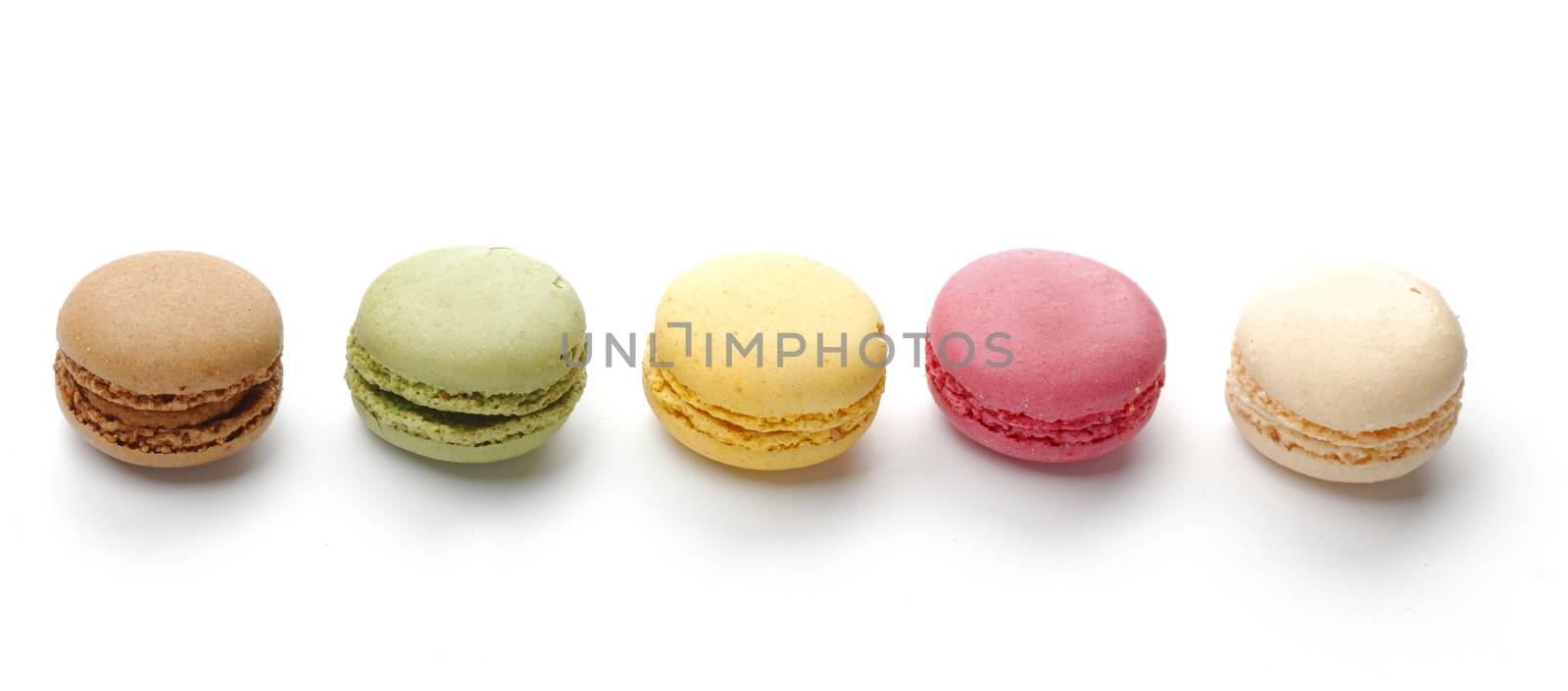 Colorful macaroons by Yellowj