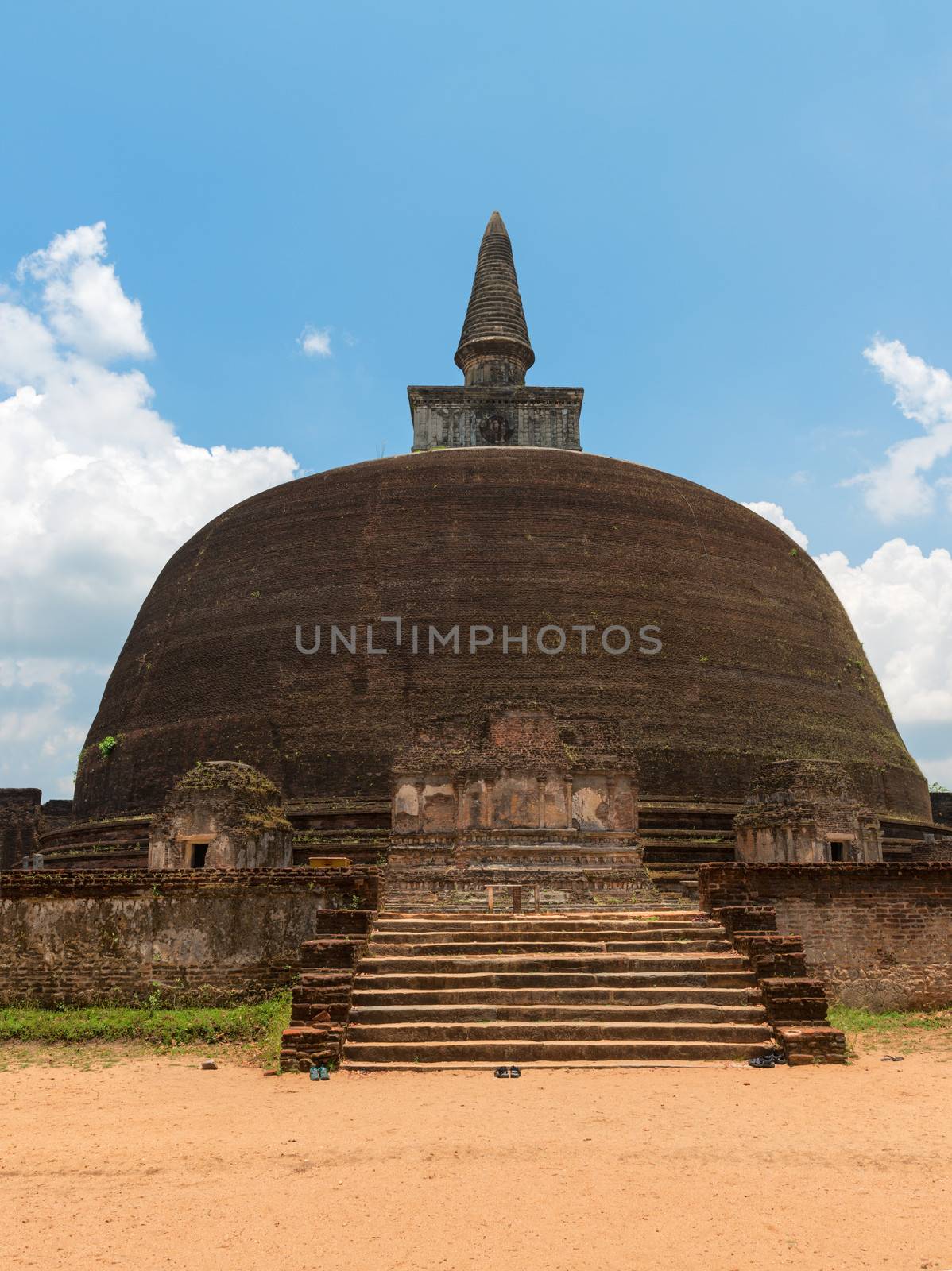 Rankoth Vehera, the largest Buddhist dagoba at the ruins of the ancient kingdom capital Polonnaruwa, Sri Lanka 
