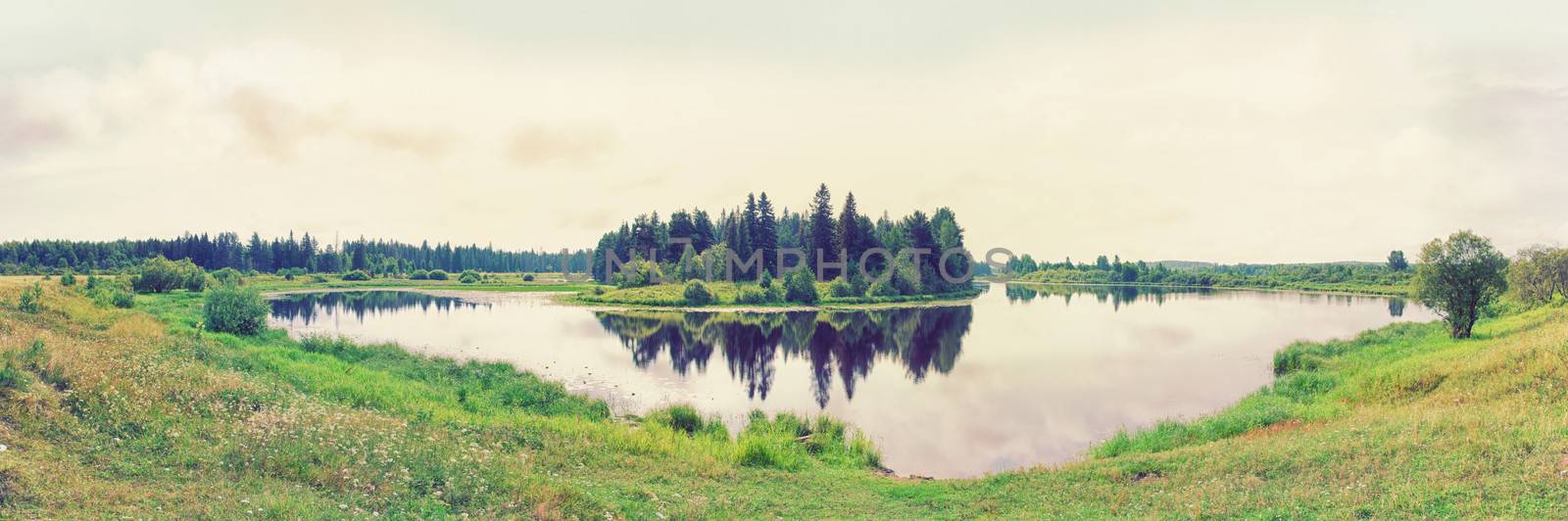 beautiful lake by vicnt