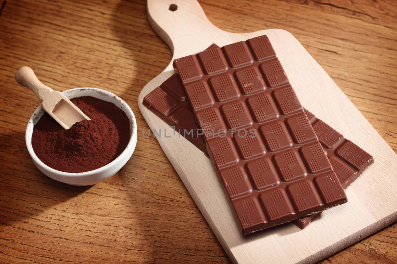 cocoa powder and chocolate bar