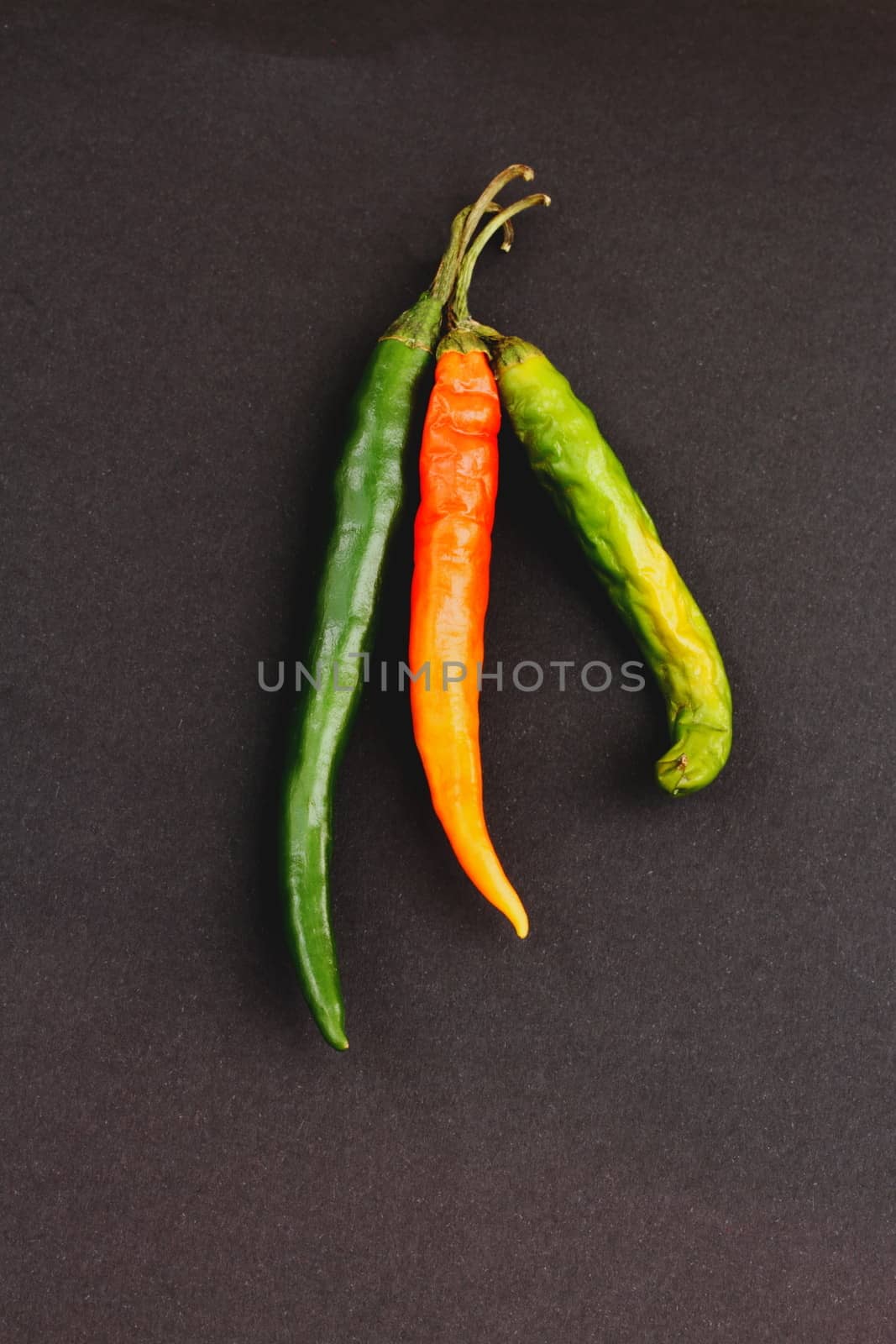 finger chillis