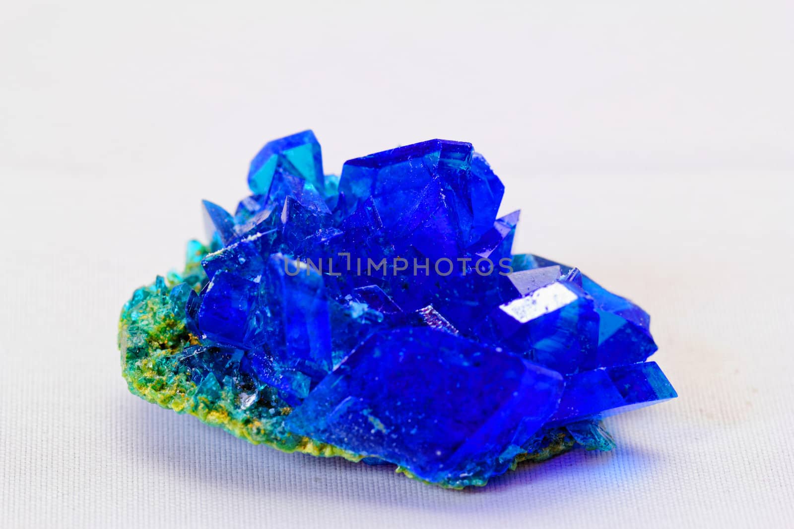 Crystals of blue vitriol - Copper sulfate by NagyDodo