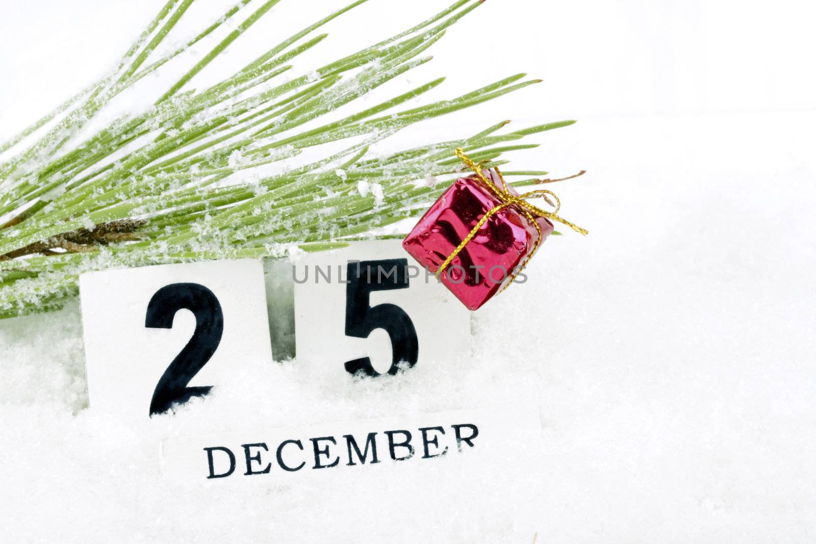 Christmas 25 december in the snow with decoration