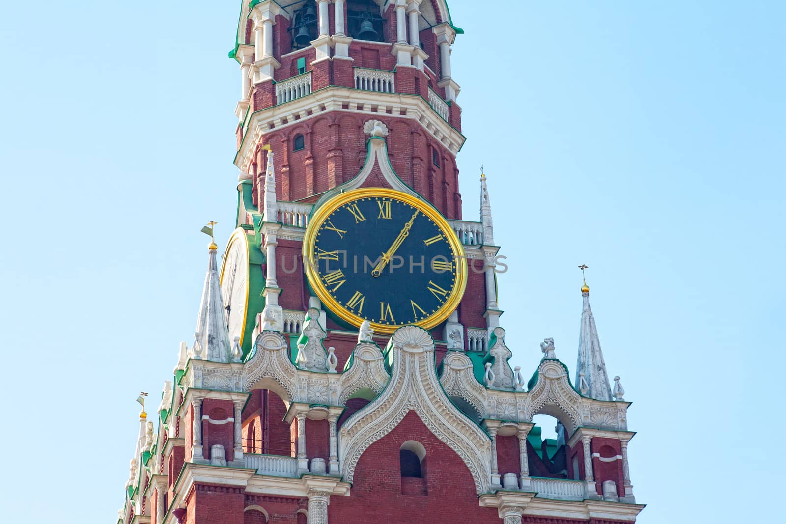 Chiming clock on the Spassky tower in the Moscow Kremlin, by elena_shchipkova