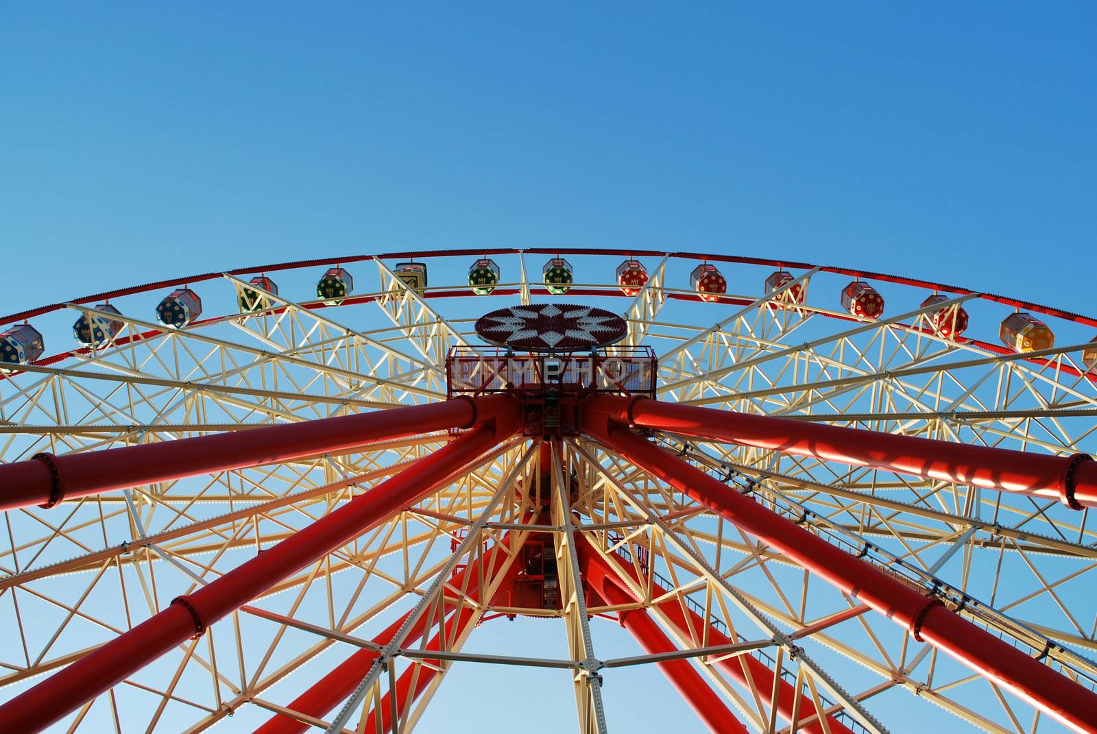 Ferris wheel by Skovoroda