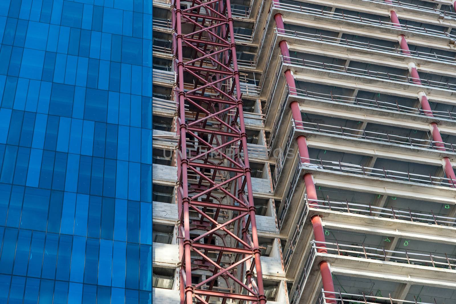 building in Genoa, close to the port