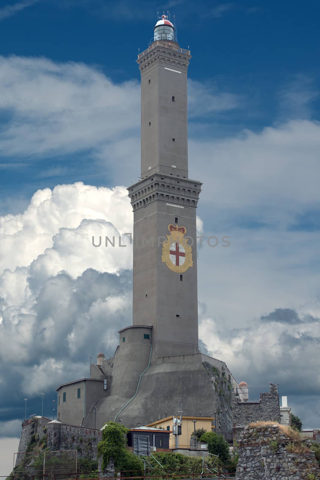 symbol of the city of Genoa is the Lantern