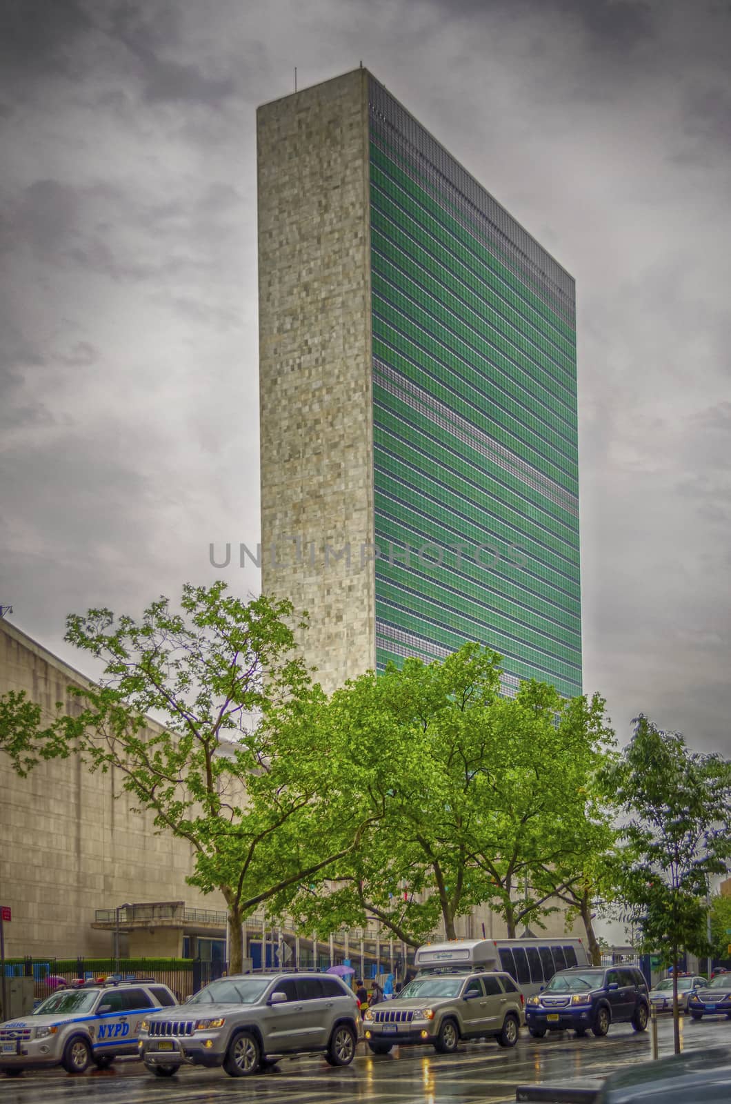 United Nations Headquarters by marcorubino
