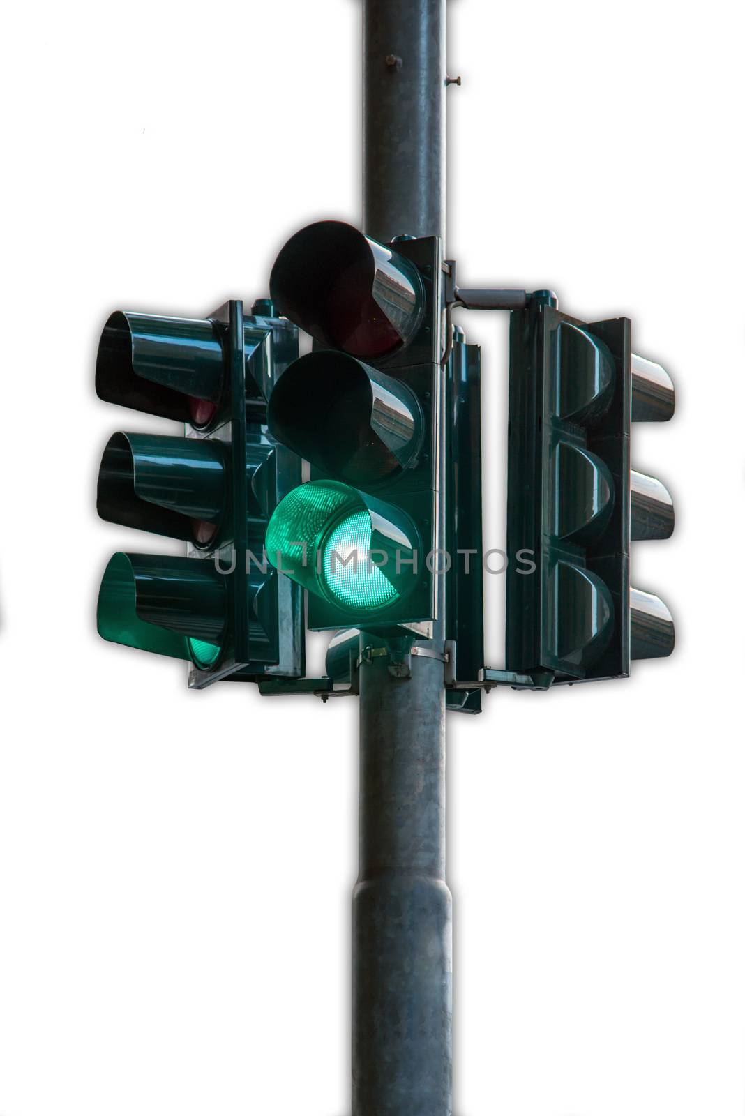 light signal mainly used in road traffic at intersections