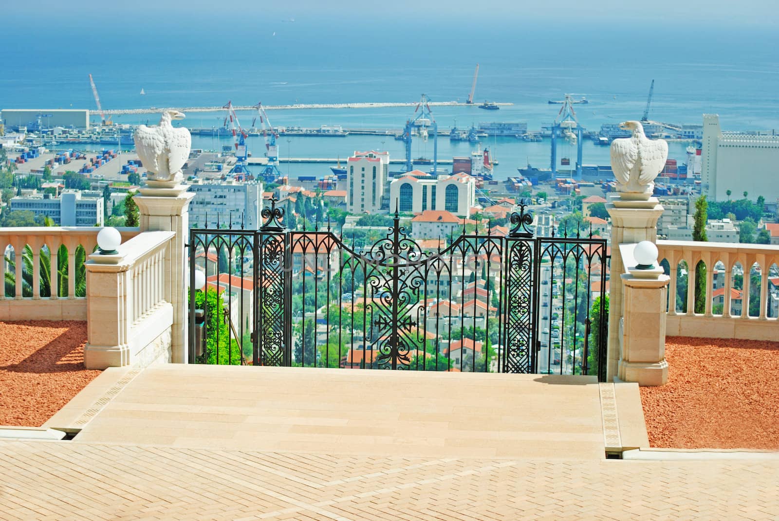 Bahai gardens in Haifa, Israel by sarkao